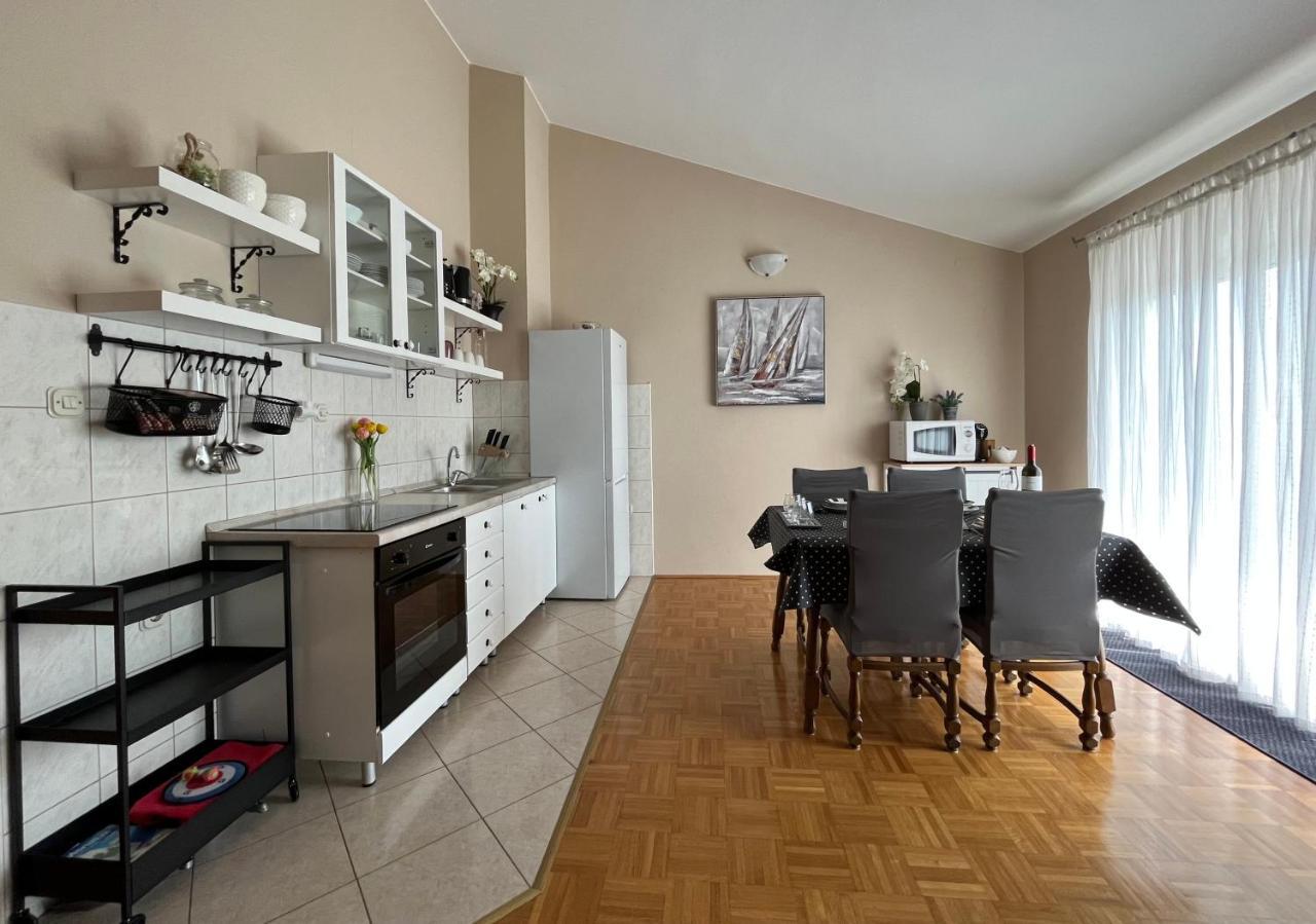 Apartments Tino & Leon Sukošan Εξωτερικό φωτογραφία