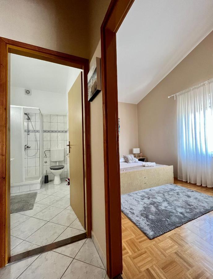 Apartments Tino & Leon Sukošan Εξωτερικό φωτογραφία
