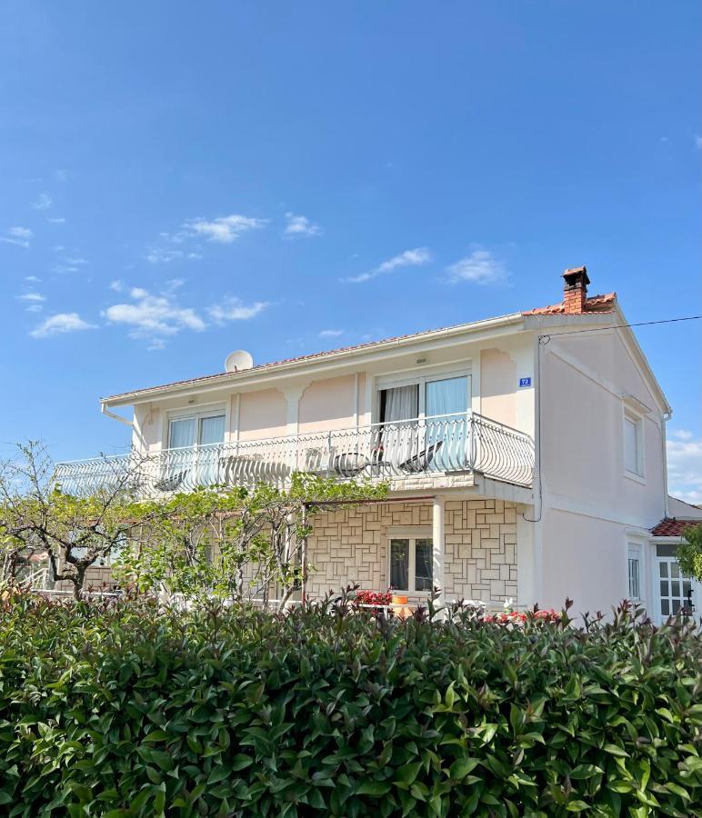 Apartments Tino & Leon Sukošan Εξωτερικό φωτογραφία