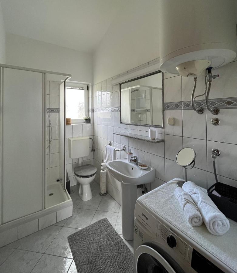 Apartments Tino & Leon Sukošan Εξωτερικό φωτογραφία